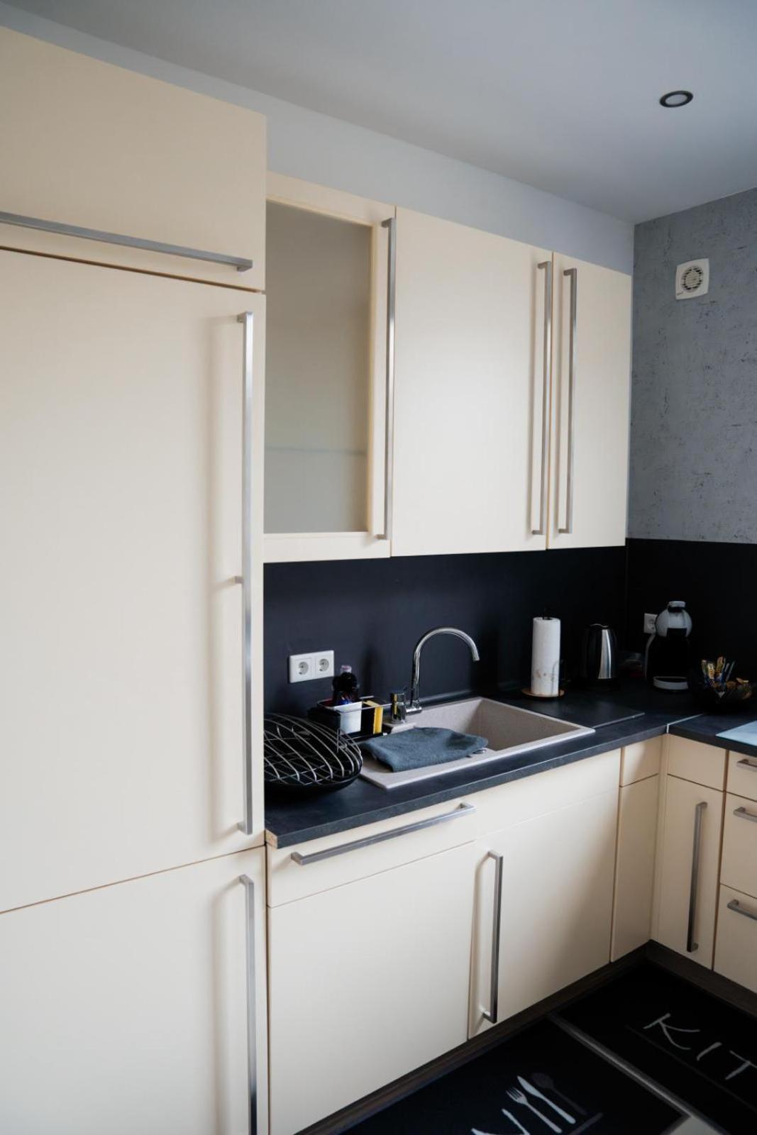Ferienwohnung Hills Дуйсбург Екстериор снимка