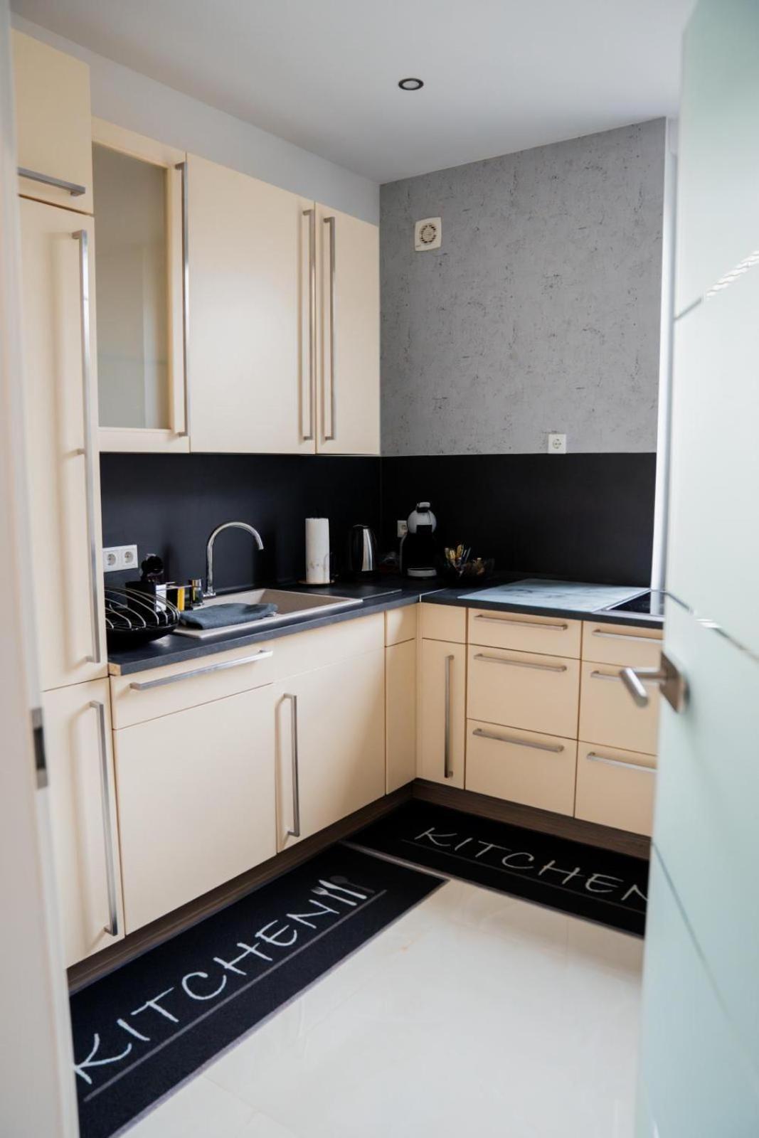 Ferienwohnung Hills Дуйсбург Екстериор снимка
